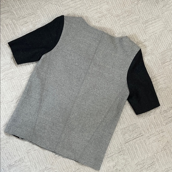 Helmut Lang wool blend half sleeve grey colorblock sweater pullover top, Size P - Picture 10 of 15